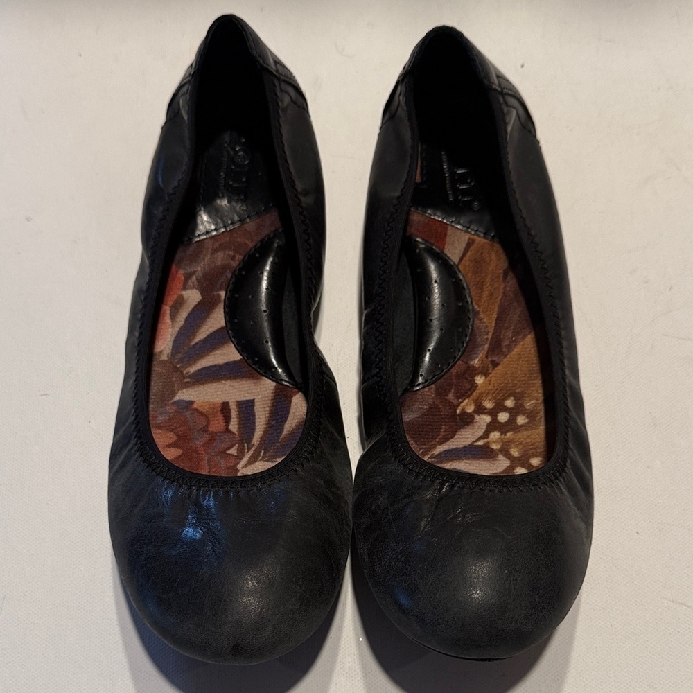 Born Black Leather Flats with Patterned Insole